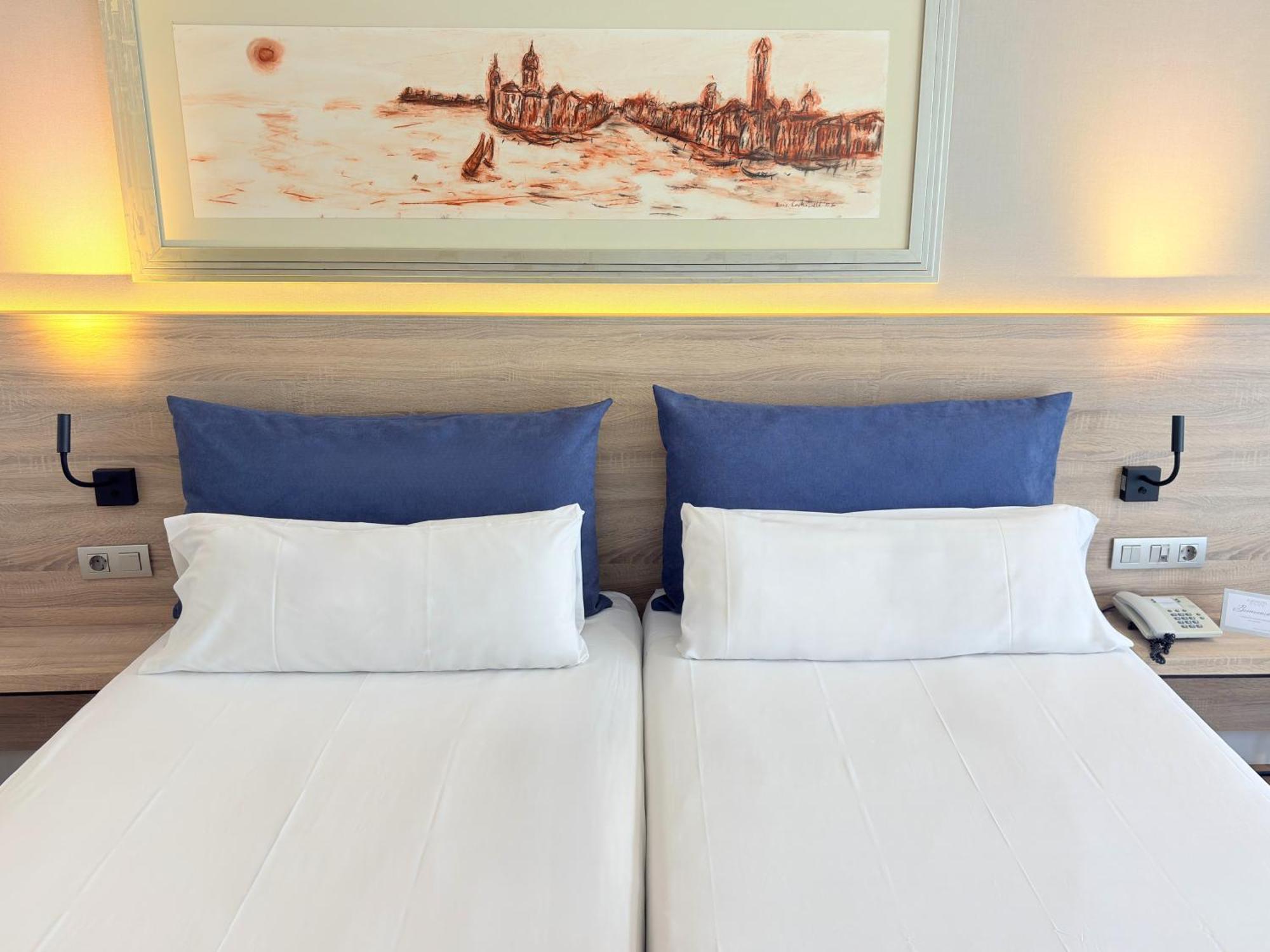 Eurohotel Barcelona Granvia Fira L'Hospitalet de Llobregat Eksteriør bilde